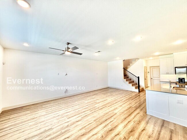 Foto del edificio - 2848 Bluejack Rd