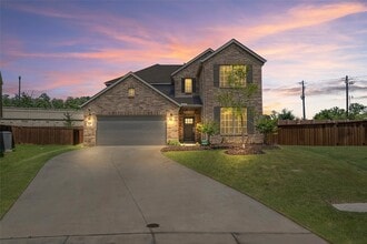 Building Photo - 2607 Dakota Cir