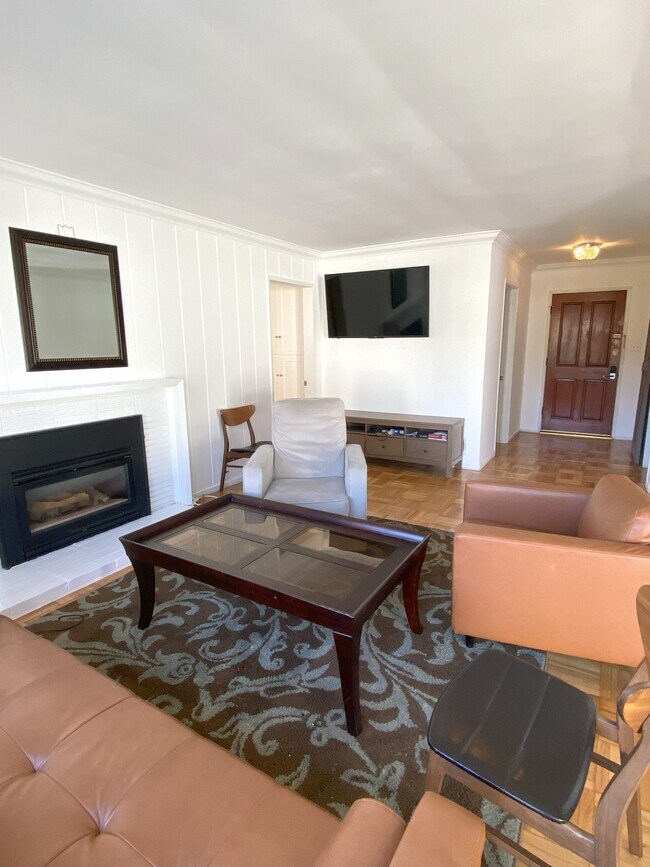 sala de estar - 2906 Overland Ave