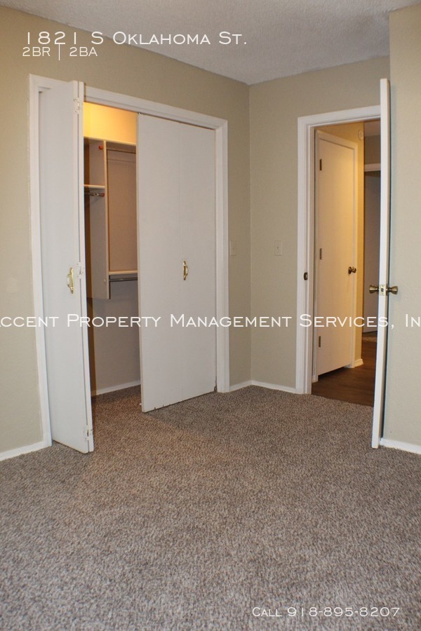 Building Photo - 2 Bedroom duplex in Sapulpa
