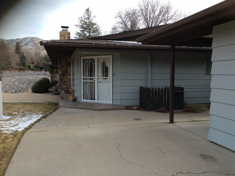 Primary Photo - 3473 E Hidden Valley Dr