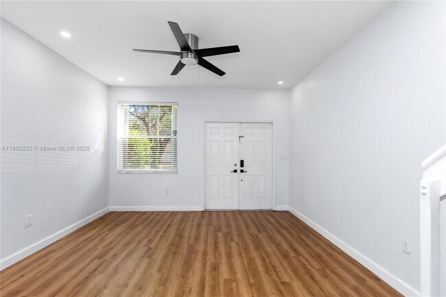 Building Photo - 3840 SW 169th Terrace