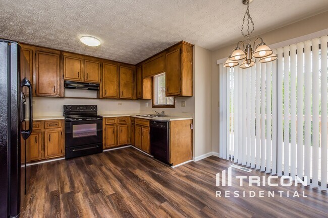 Building Photo - 2236 Blenheim Ct