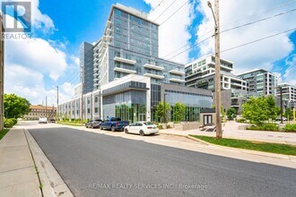 Building Photo - 93 Arthur St S