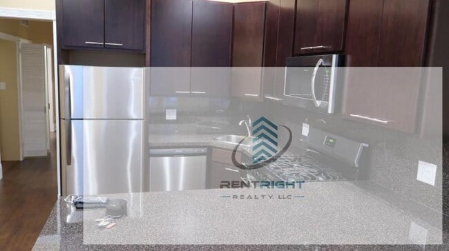 Building Photo - 2 bedroom in CHICAGO IL 60622