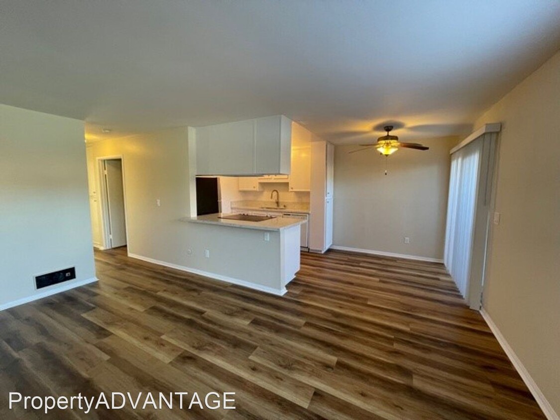 Primary Photo - 2 br, 1 bath House - 9504 Carroll Canyon R...