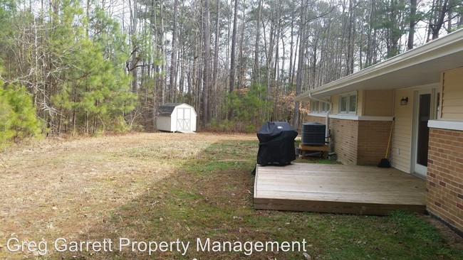 Building Photo - 14181 Tylers Beach Rd