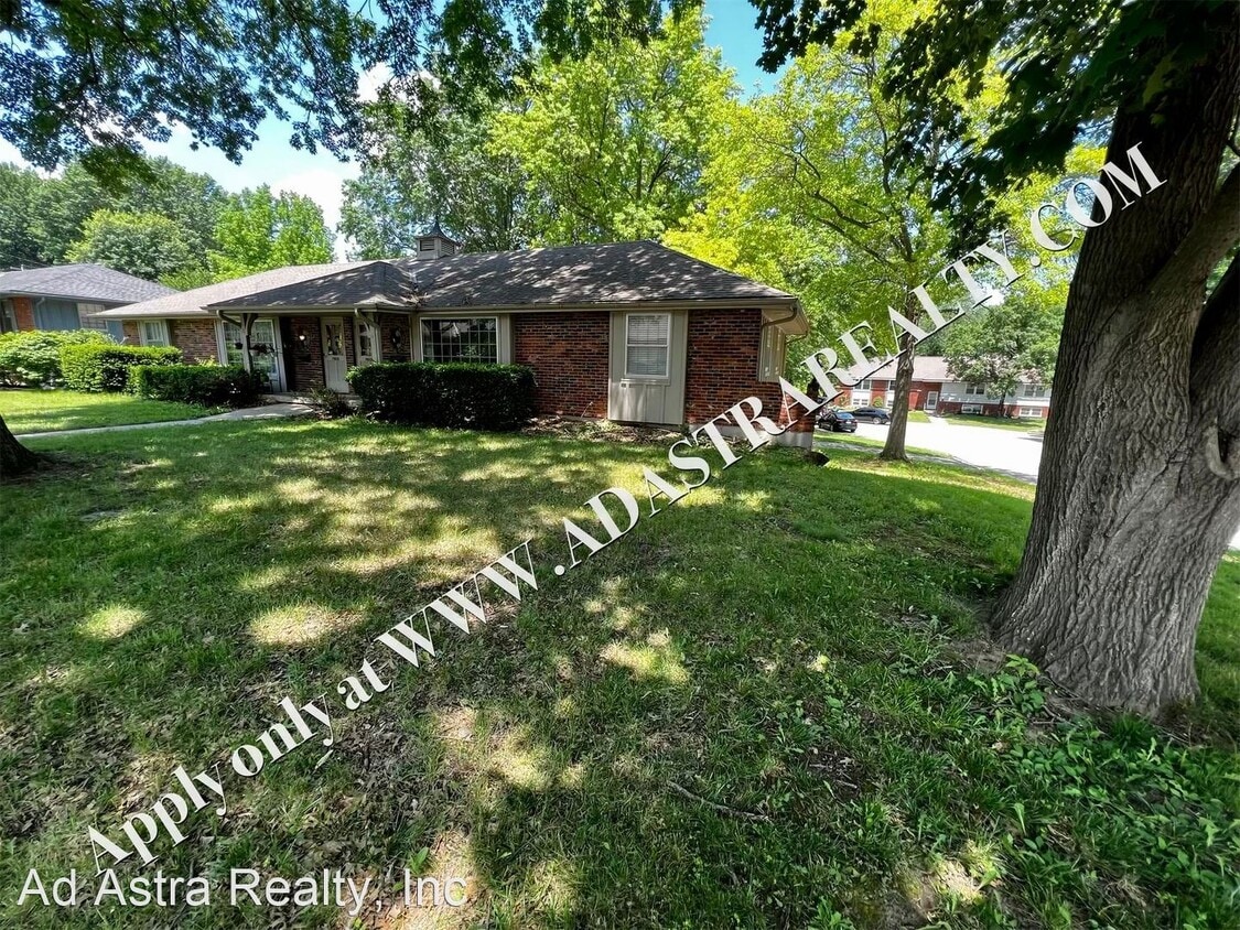 Primary Photo - 2 br, 1.5 bath House - 15018 E 46th St S