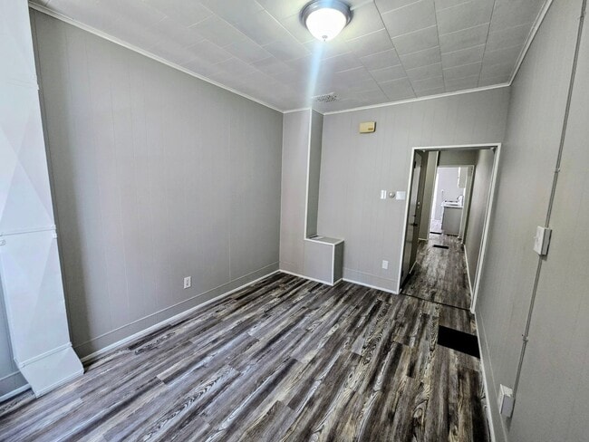 Foto del edificio - 325.5 S Lumber St