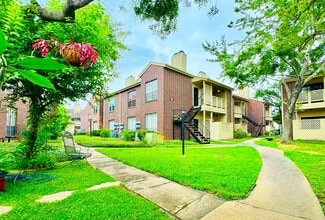 Building Photo - 8055 Cambridge St