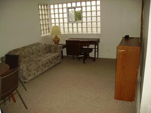 Foto del edificio - 207 E Healey St