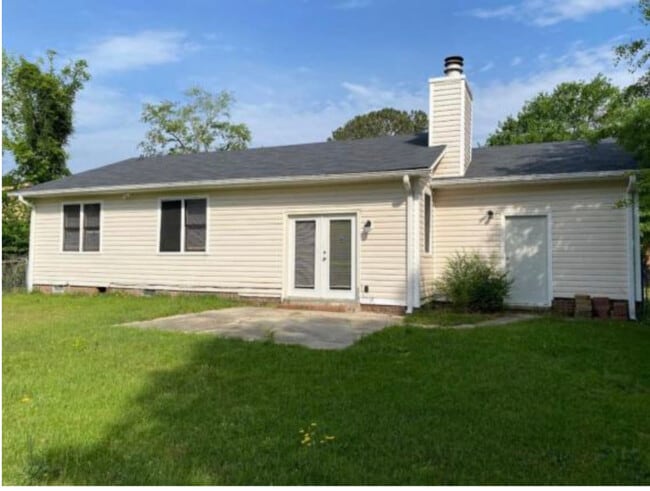 Building Photo - 106 Deerfield Dr