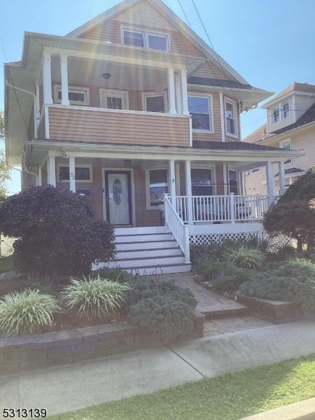 Primary Photo - 72 Lincoln Ave