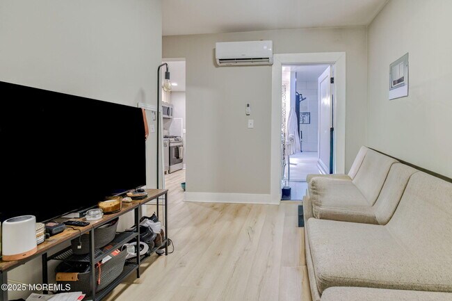 Foto del edificio - 308 7th Ave