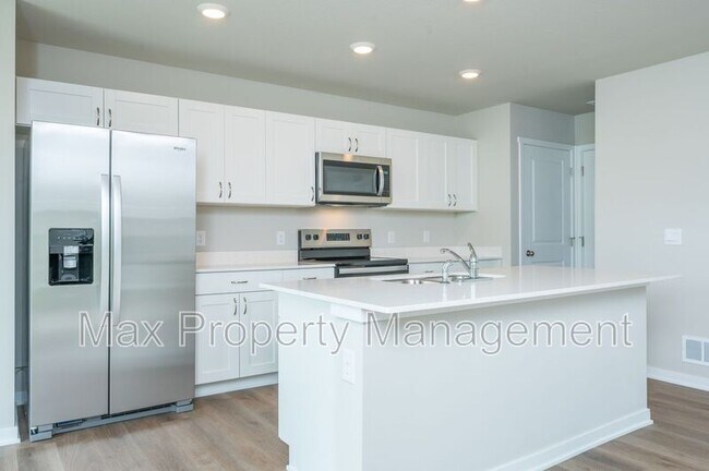 Foto del edificio - 4582 SE Rockford Ave