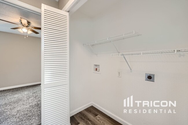 Building Photo - 17496 E Temple Dr