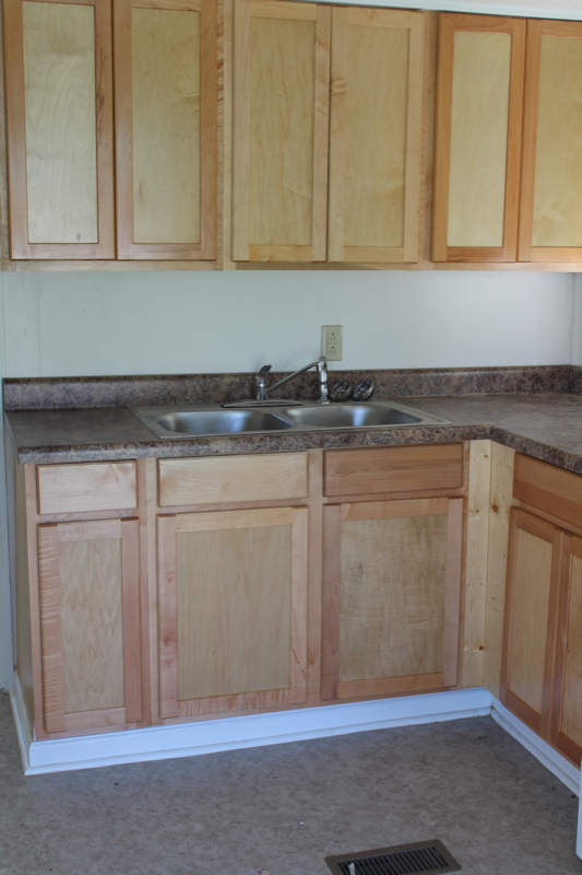 Building Photo - 208 Mountain View Dr