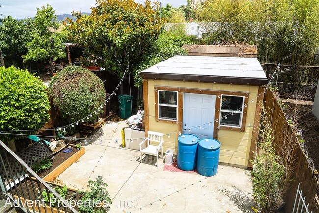 Building Photo - 6308 San Pablo Ave
