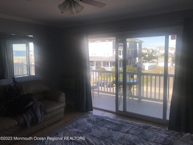 Foto del edificio - 521 Ocean Ave