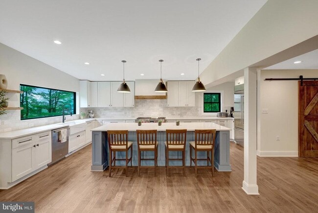 Building Photo - 10904 Belgravia Ct