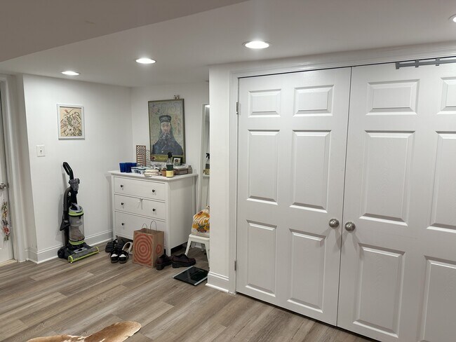 Foto del edificio - 1429 Shepherd St NW
