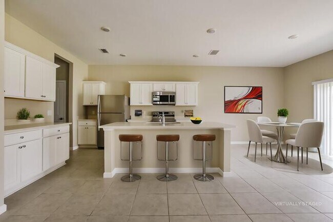 Foto del edificio - 2685 Island Pond Dr