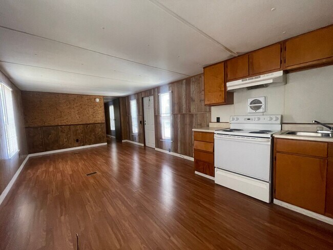 Foto del edificio - 12616 Orange Lk Dr