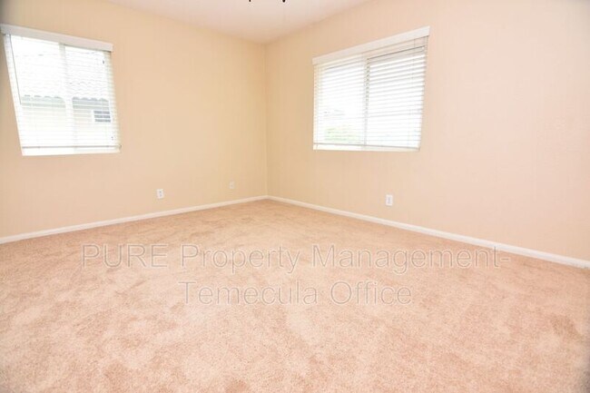 Building Photo - 41263 Promenade Chardonnay Hls