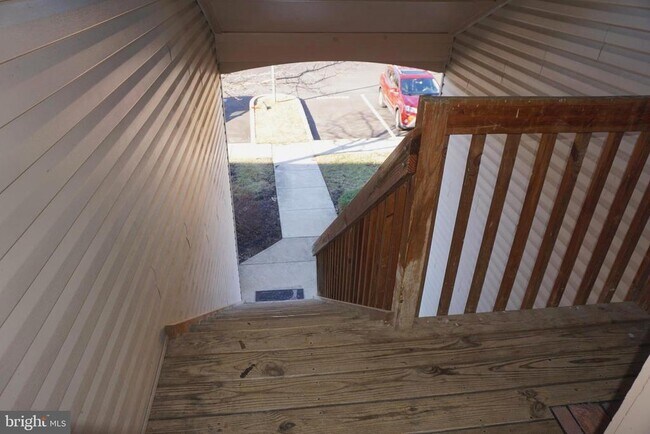 Building Photo - 259 Tavistock Rd