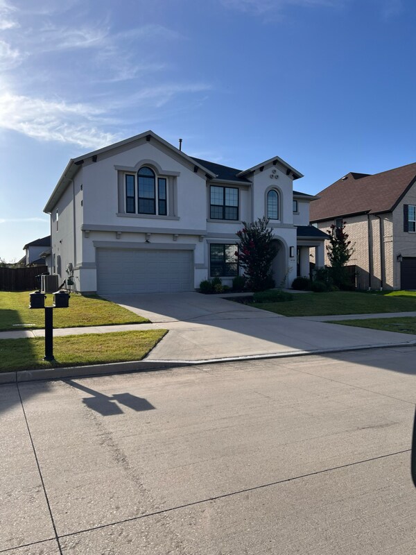 Foto principal - 10120 Lucky Debonair Ln