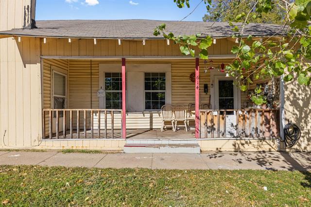 Foto del edificio - 614 NW 22nd St