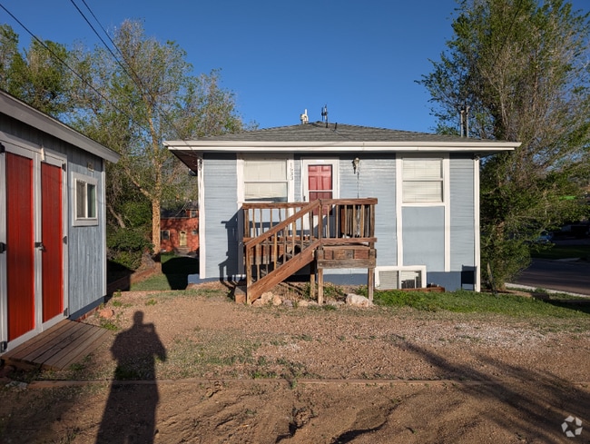 Building Photo - 1633 Manitou Blvd