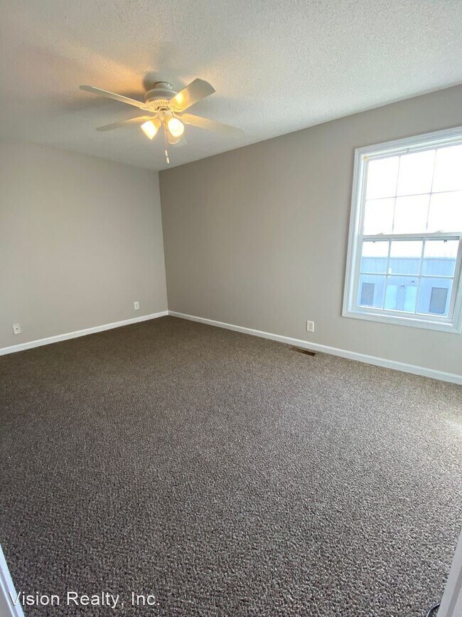 Foto del edificio - 2 br, 1.5 bath House - 205 Tree Line Dr