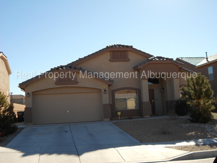 Primary Photo - 2128 Las Brisas Cir SE