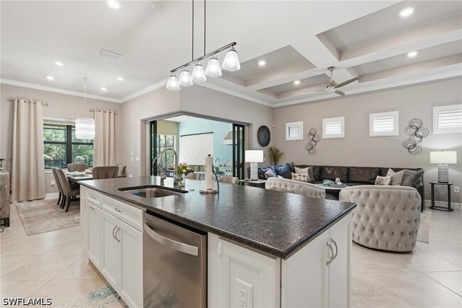 Building Photo - 9432 Purple Martin Ct