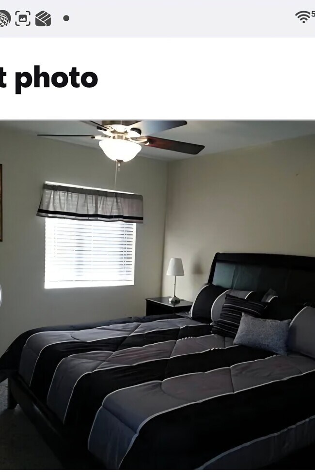 Foto del edificio - 4554 E Paradise Village Pkwy N