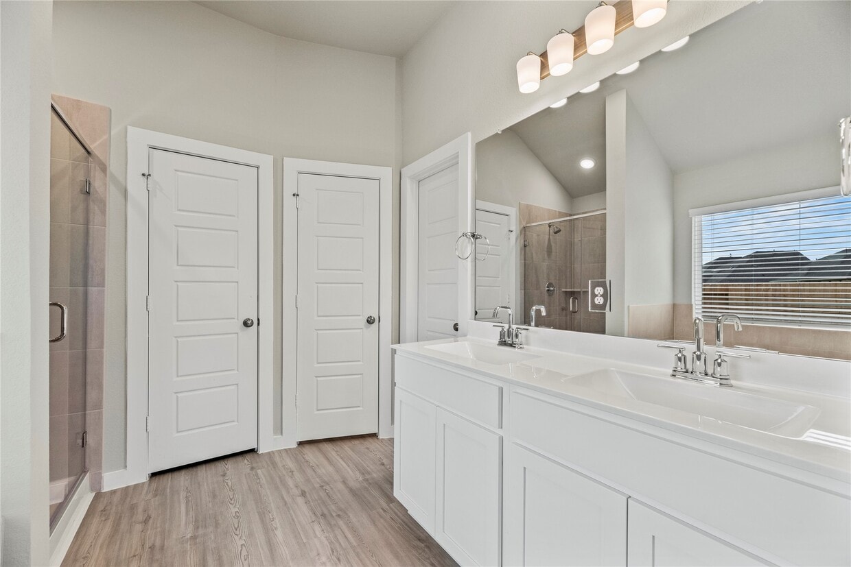 Foto del edificio - 21670 Sandy Dune Dr