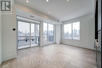 Building Photo - 115 Denison Ave