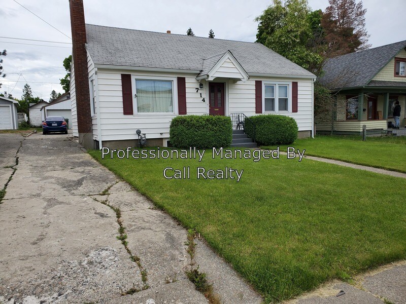 Primary Photo - 714 E 31st Ave