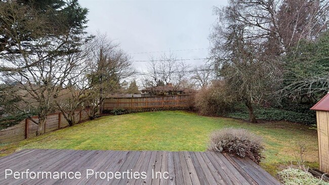 Foto del edificio - 2 br, 1 bath House - 6541 SW 47th Place