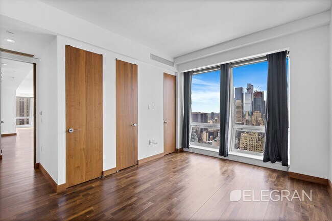 Foto del edificio - 400 5th Ave