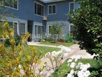 Foto principal - 1809 Oakwood Ave