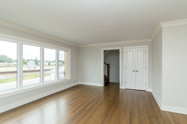 Foto del edificio - 7331 W Higgins Ave