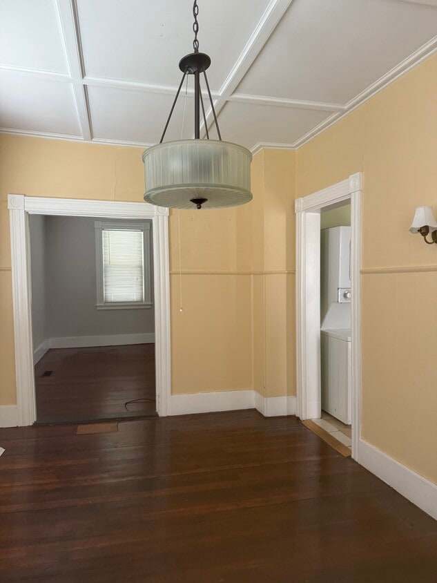 Dinning room - 177 Laurel St