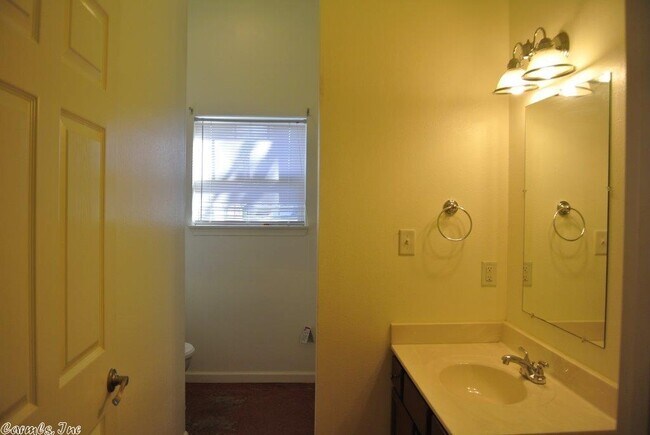 Foto del edificio - 4319 W 13th St