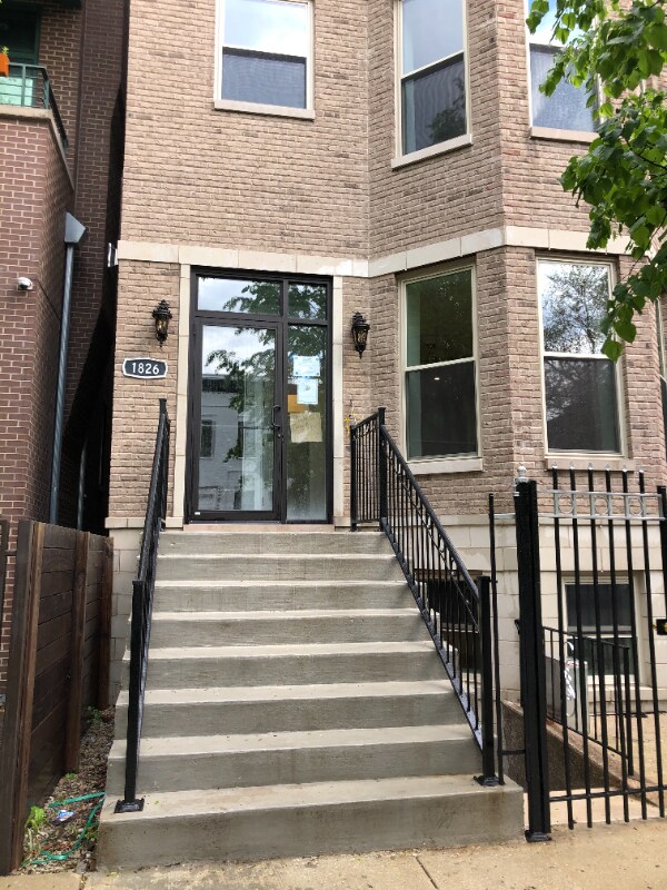 Foto del edificio - 1826 W Erie St