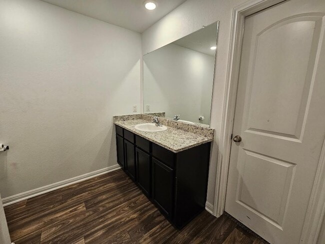 Building Photo - 17904 Speculator Ln