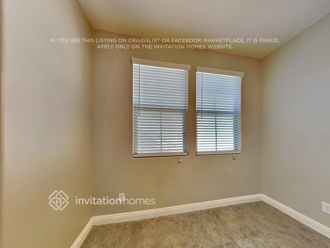 Building Photo - 20919 W White Rock Rd