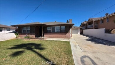 Building Photo - 8427 Oleander Ave