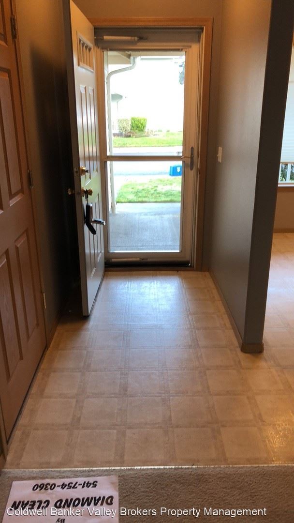 Foto del edificio - 3 br, 2 bath House - 808 Riverbow Ave NW